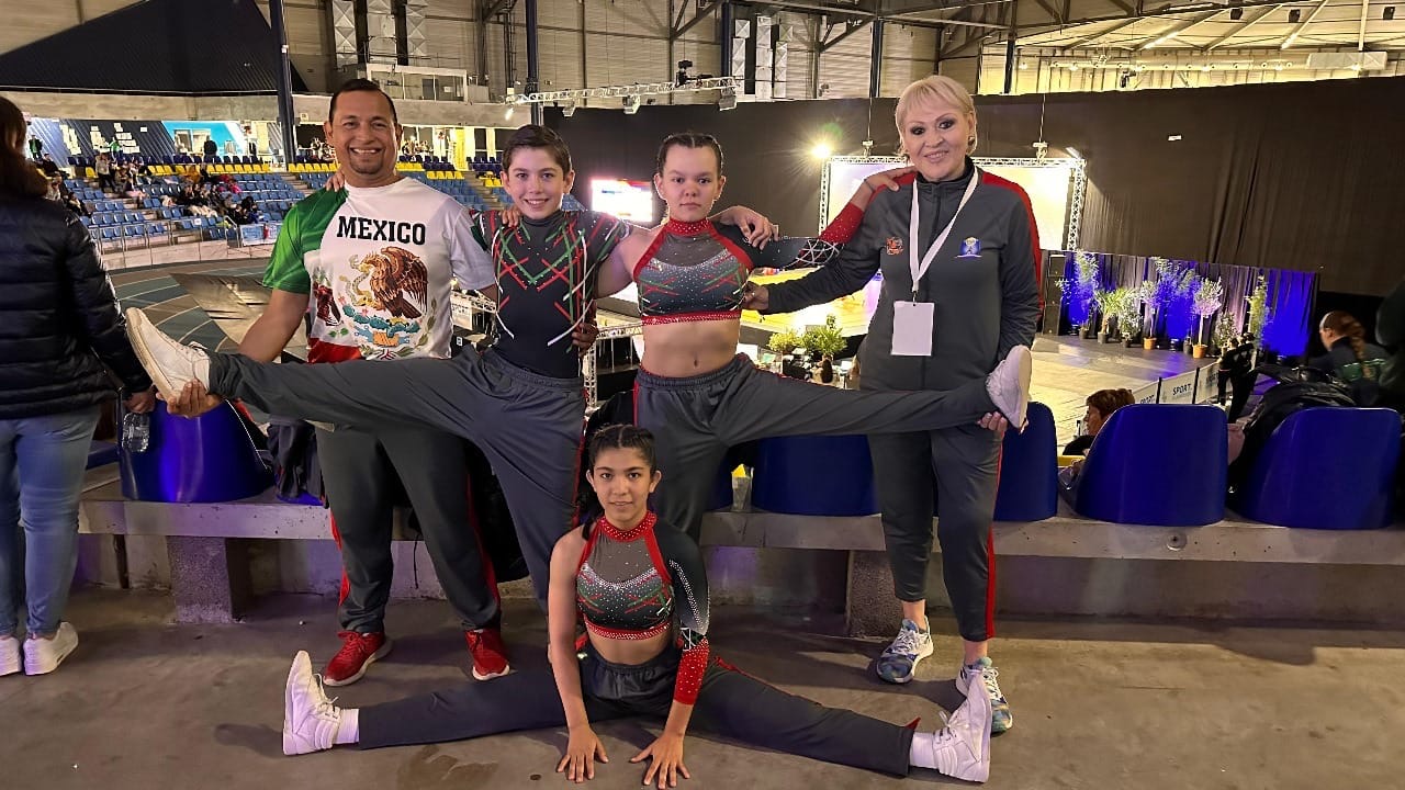 Delegación mexicana en encuentro internacional de aerobics